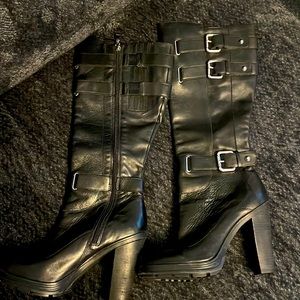 Very nice casual daily boot